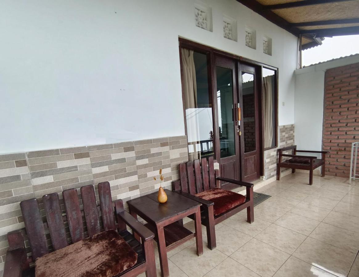 Puri Sunset Homestay Munduk  Exterior photo